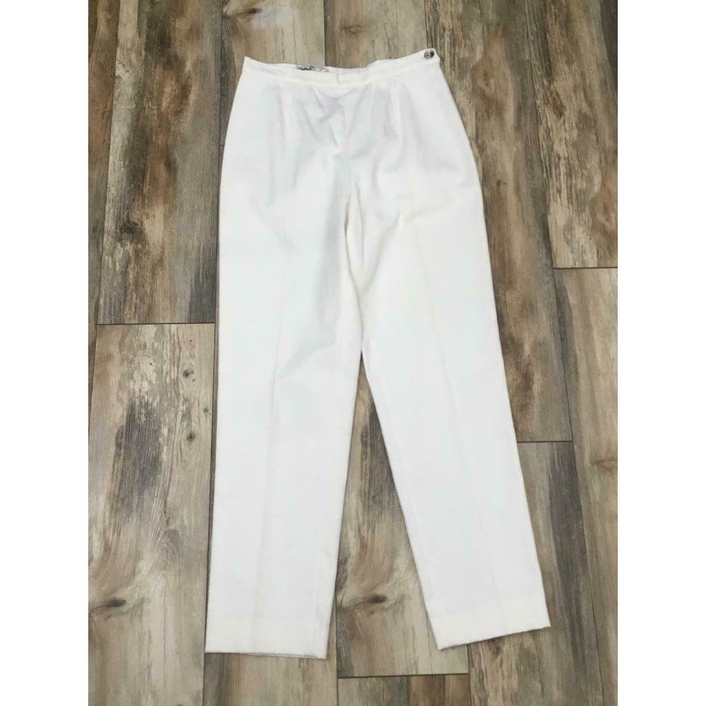 Salvatore Ferragamo US 10 White Pants IT 44 FR 40